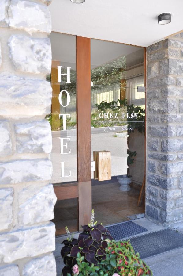 Hotel Historique Chez Elsy - Crans-Sapins Exterior photo